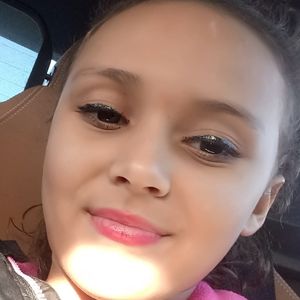 Meet your Posher, Mya